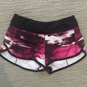 Lululemon speed shorts sz 4